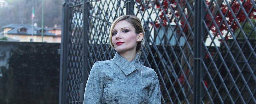 Androgynous look in grey hues / Outfit del giorno