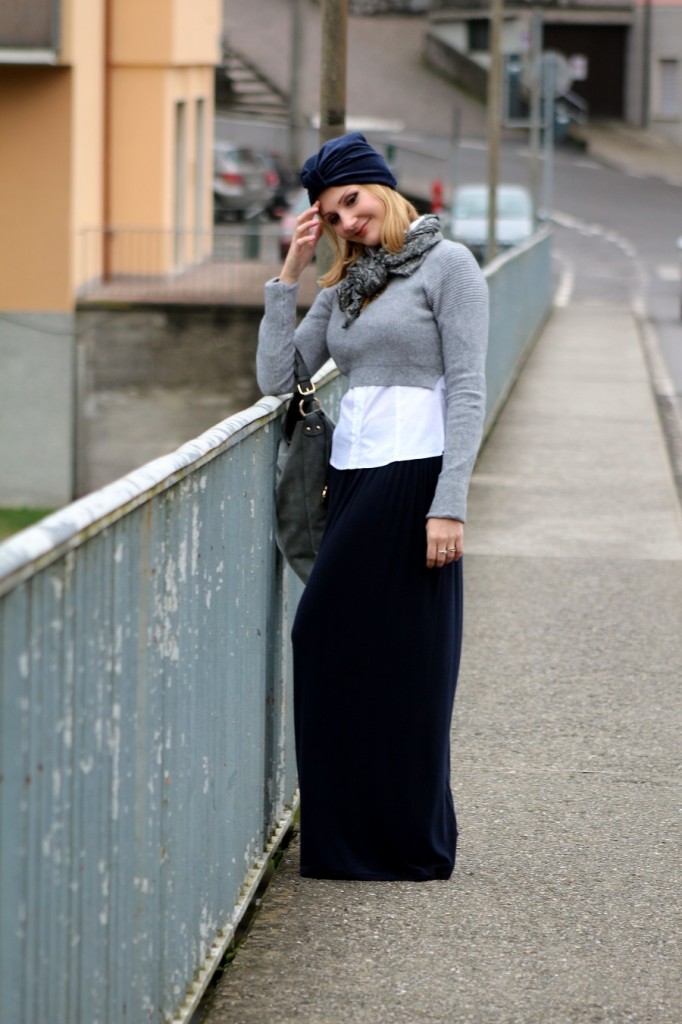 Turbante e maxi-skirt  Turban hat and maxi-skirt - Un look confortevole  A comfy look