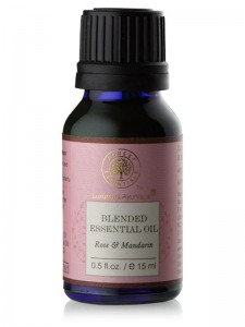 olio di rosa - rose essential oil