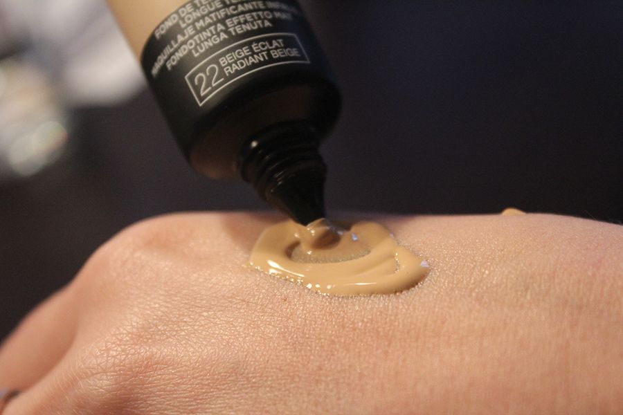 Trucco impeccabile a prova di stress - Flawless 24H makeup