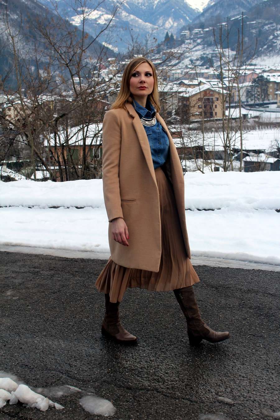 Folk fashion