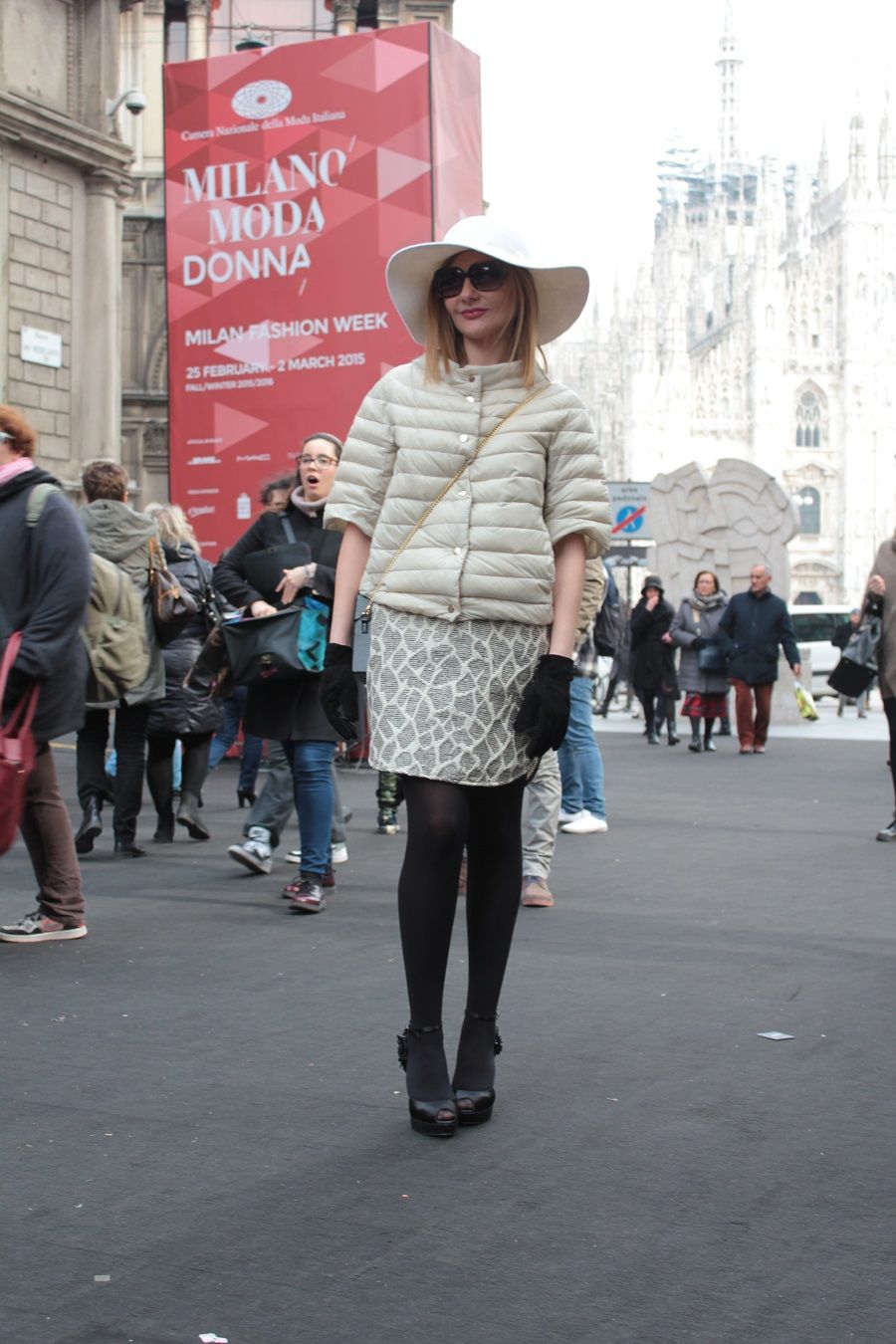 Outfit black and white @ Milano Fashion Week