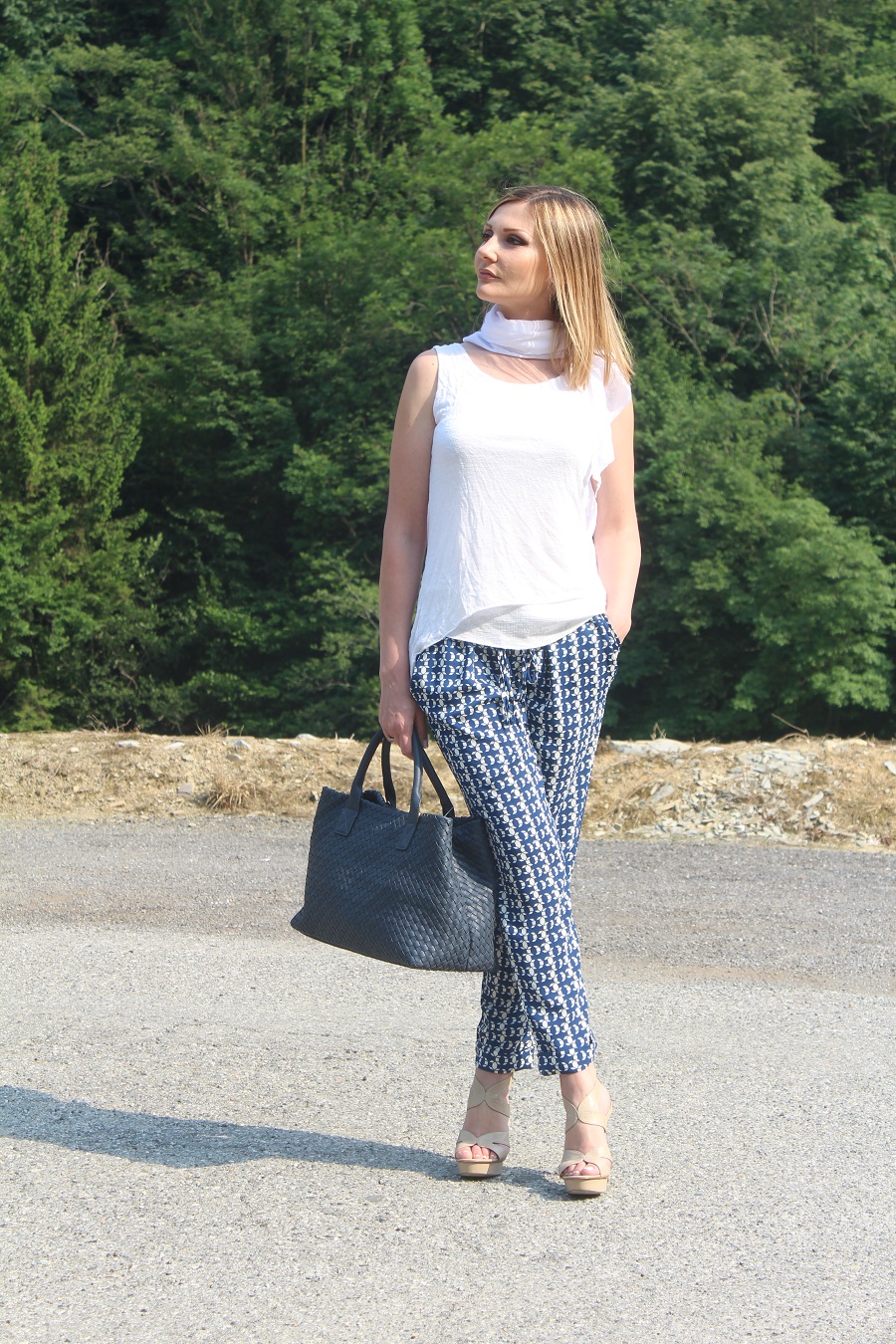 Bianco e Blu Outfit Moda - Easy Chic Fashion blogger outfit 2