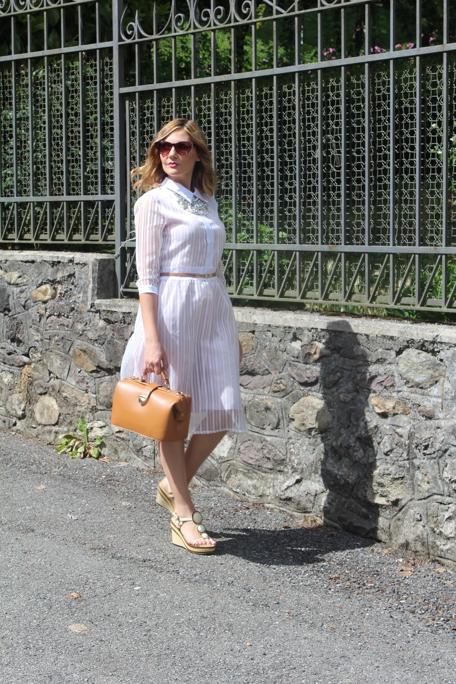 Midi shirt dress fashion blogger outfit 3-min