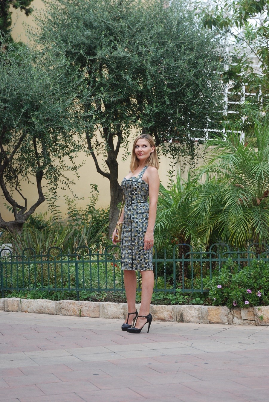 bodycon dress coco et la vie en rose fashion blog