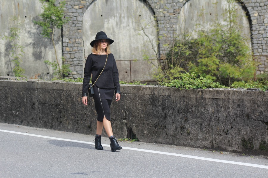 All Black Missing Johnny Outfit (6)