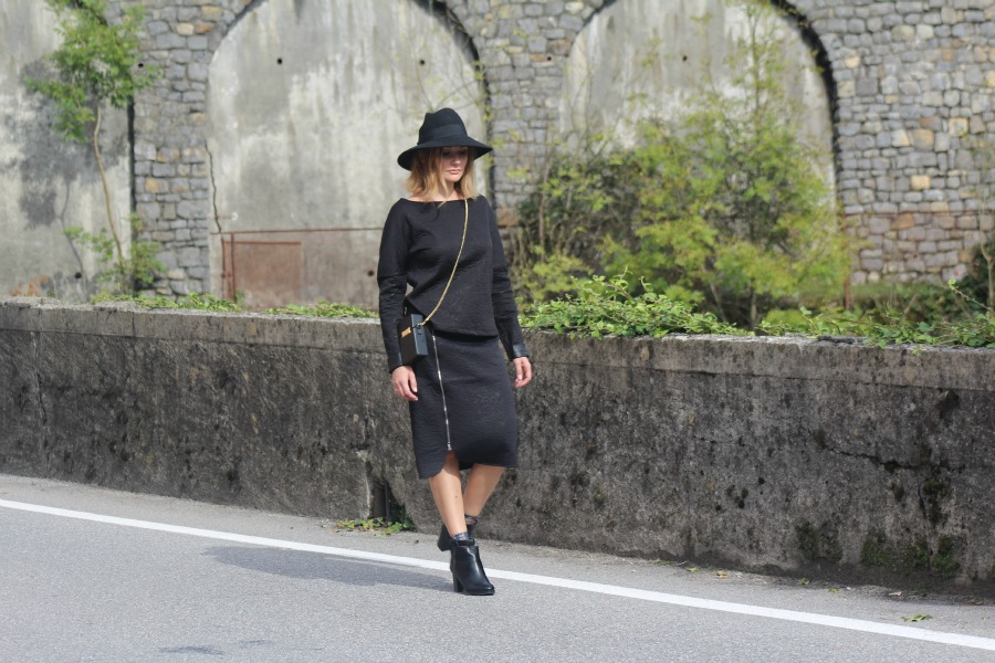 All Black Missing Johnny Outfit (7)