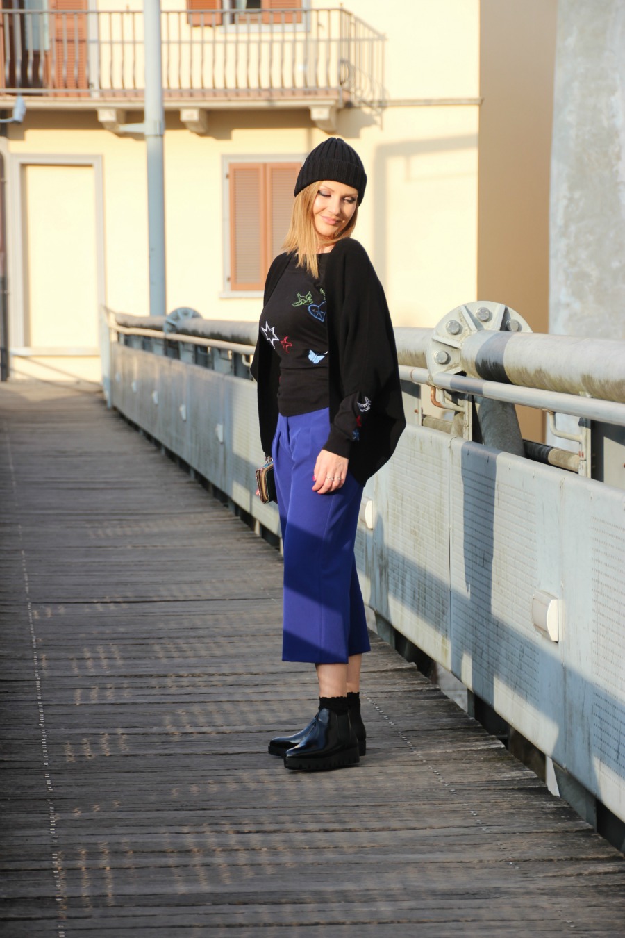 Urban glam outfit  (how to style culottes) (5)